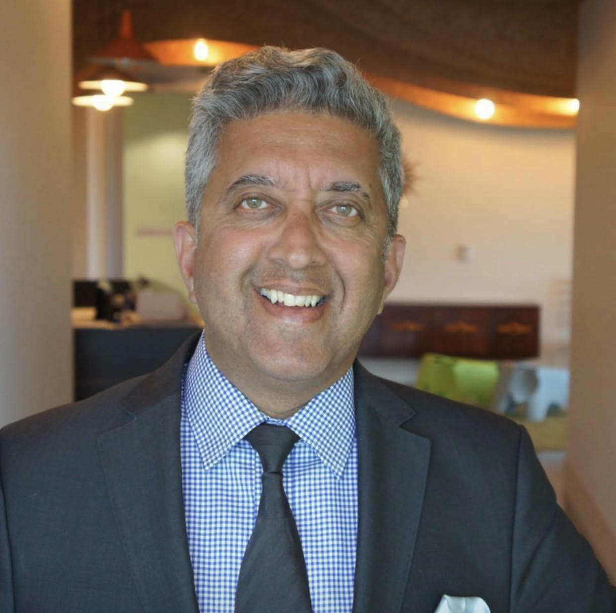 Dr Anil Sharma, Auckland Gynaecologist
